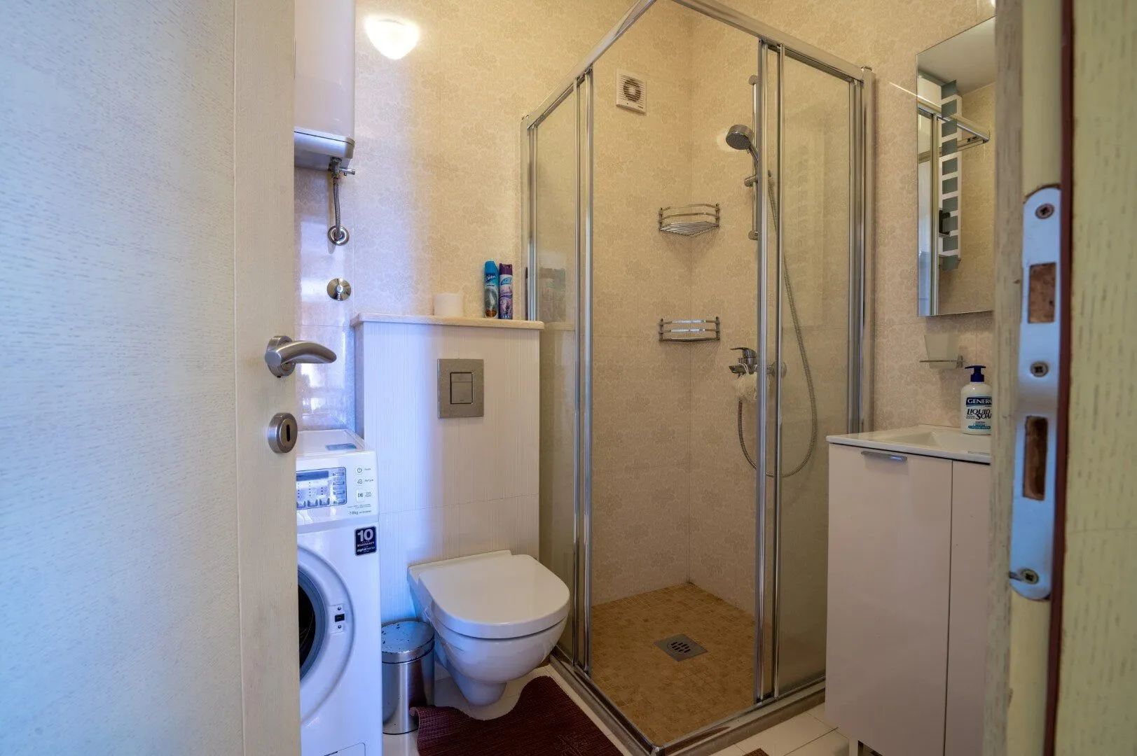 Prodaja, dvosoban stan, 265m², Bečići, Budva