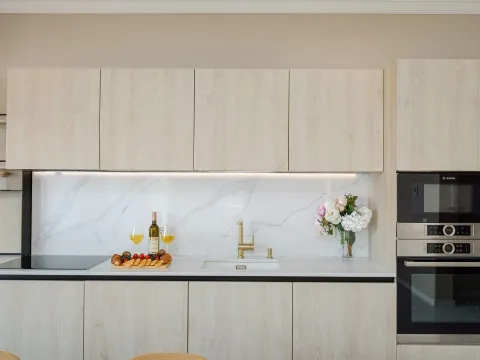 Sale, three bedroom apartment, 158m², Dobrota, Kotor - image 5