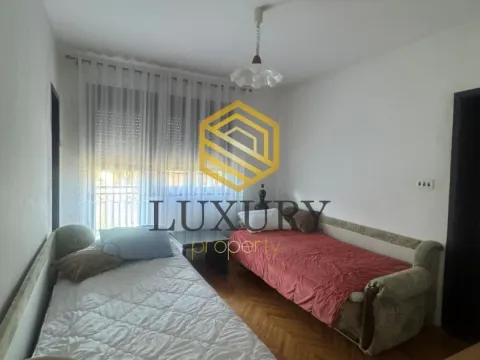 Rent, two bedroom apartment, 90m², Tološi, Podgorica - image 4