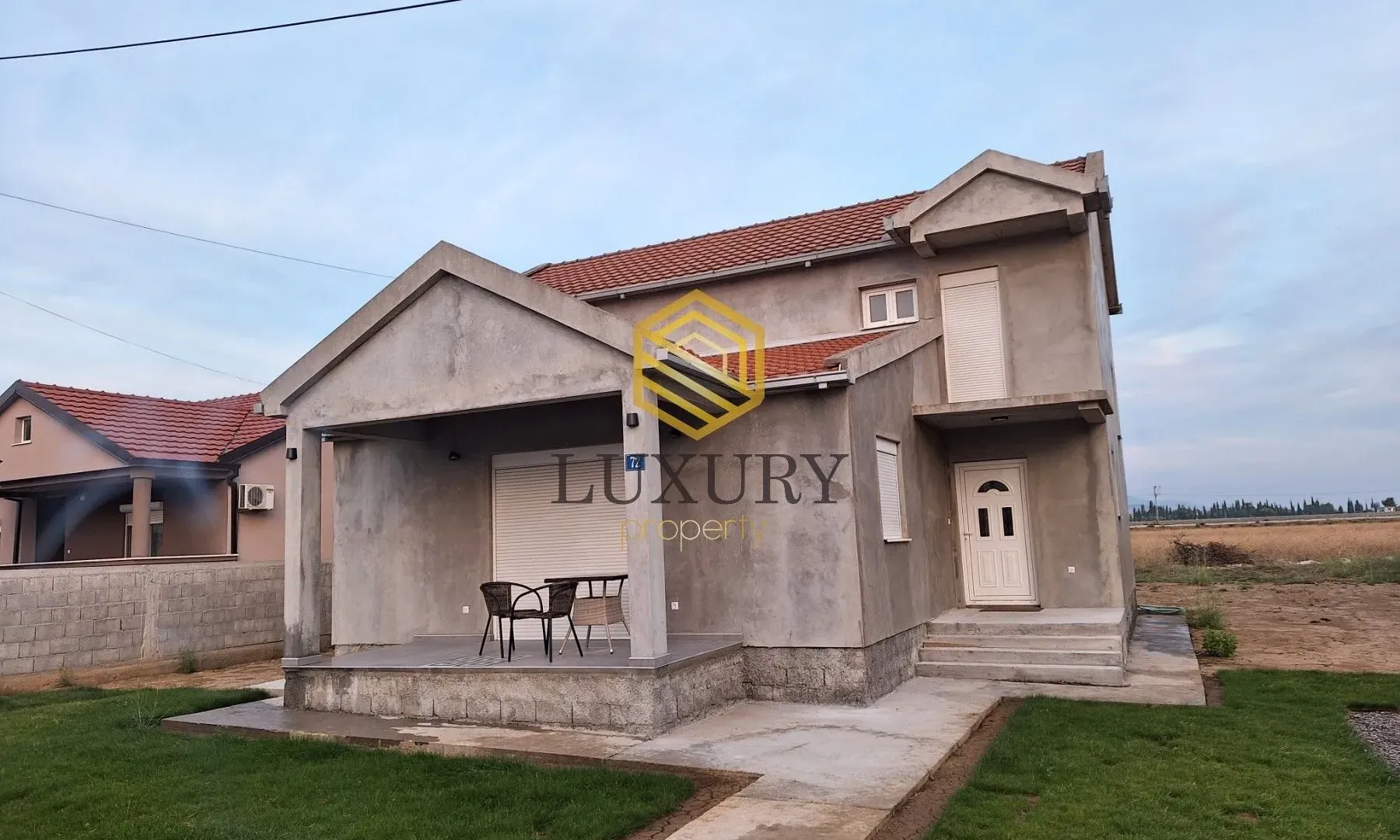Izdavanje, kuća, 170m², Golubovci, Podgorica