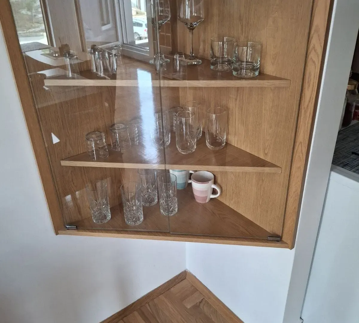 Rent, one bedroom apartment, 46m², Kava, Tivat
