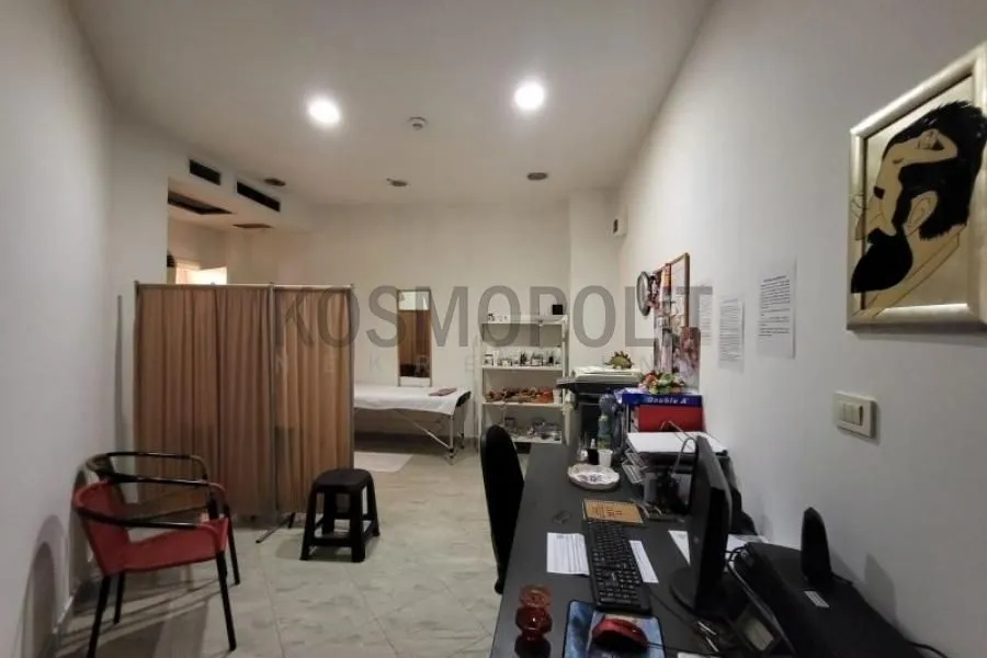 Sale, office space, 20m², Savski Venac, Beograd