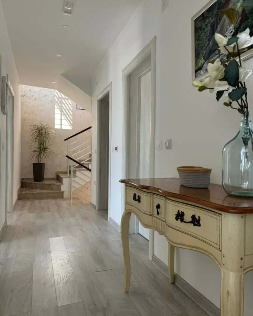 Sale, house, 160m², Šušanj, Bar