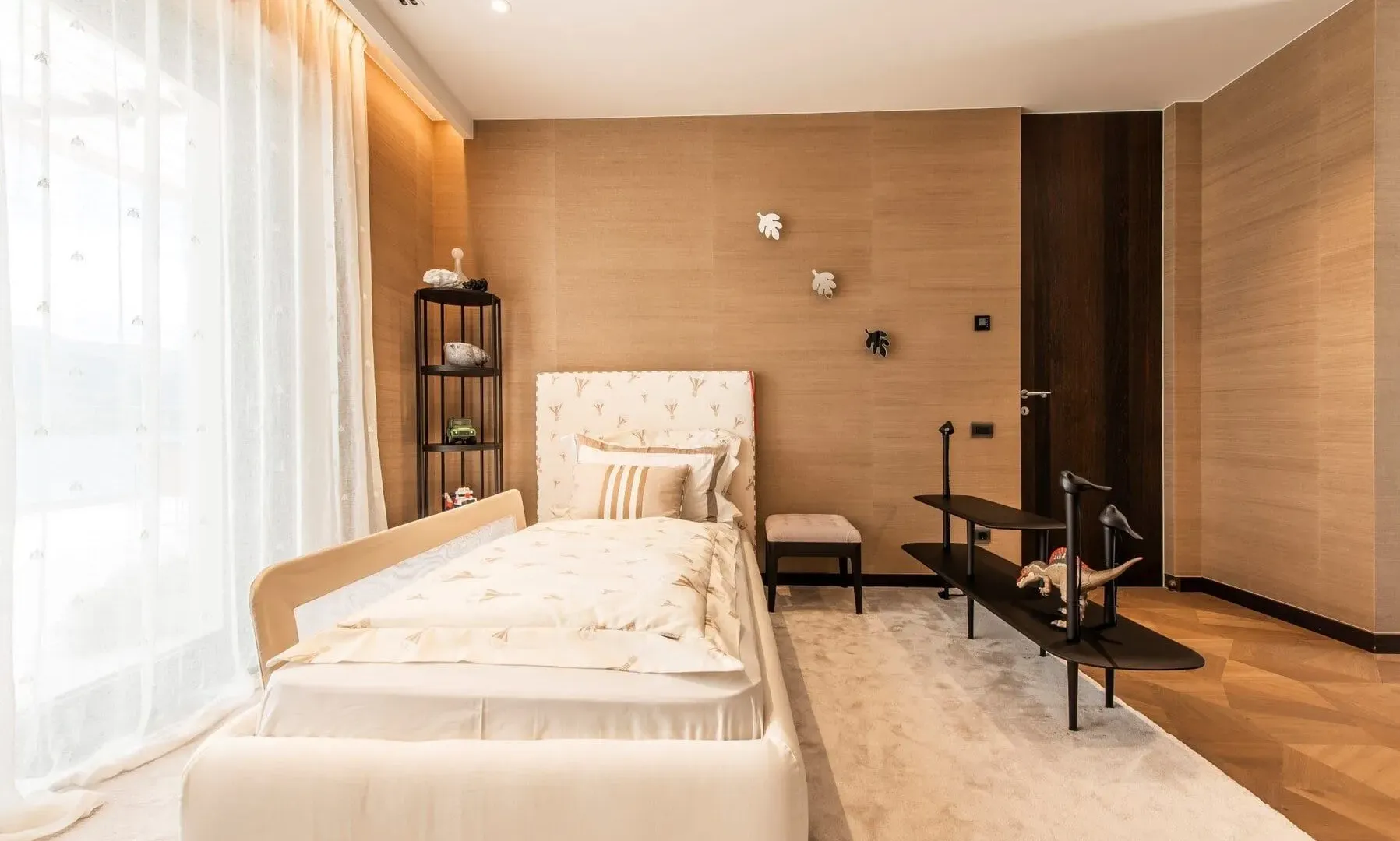 Sale, four bedroom apartment, 500m², Đuraševići, Tivat