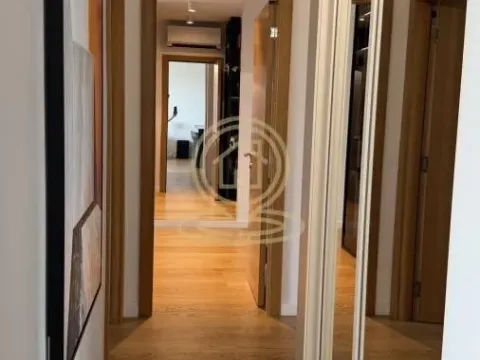 Izdavanje, trosoban stan, 89m², Savski Venac, Beograd - image 16