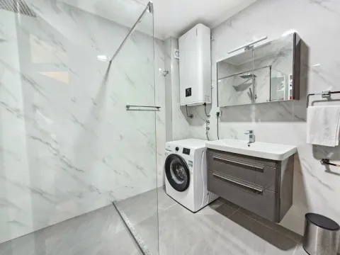 Sale, two bedroom apartment, 89m², Rafailovići, Budva - image 13