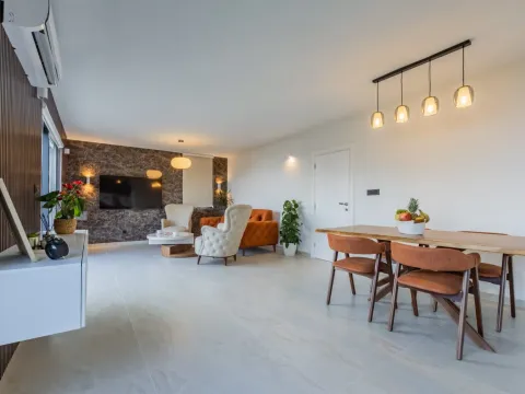 Prodaja, trosoban stan, 100m², Markovići, Budva - image 7