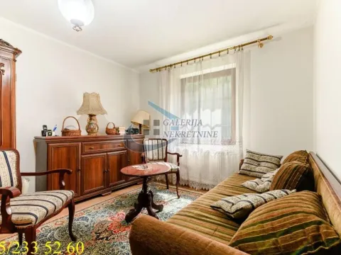 Prodaja, kuća, 300m², Dušanovac, Voždovac Sve Podlokacije - image 20