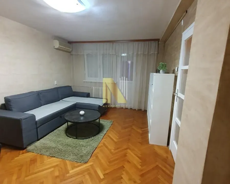 Izdavanje, dvosoban stan, 58m², Bulevar Oslobodjenja, Novi Sad Sve Podlokacije