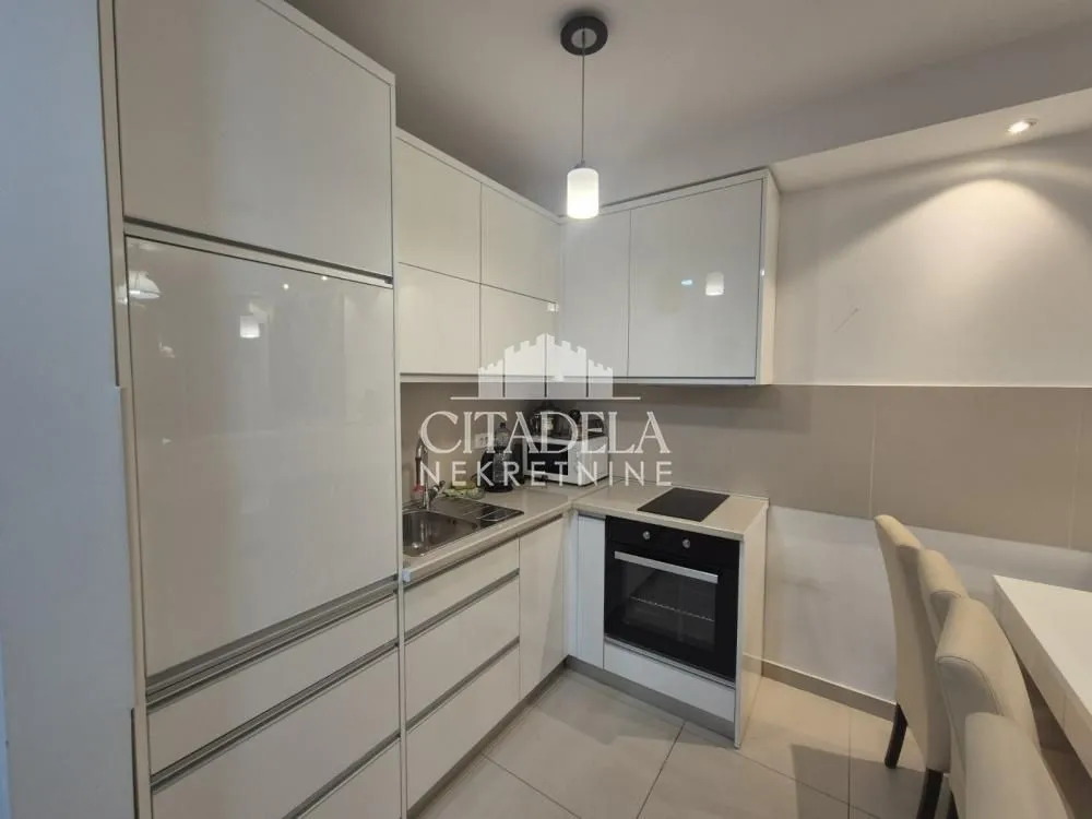 Sale, two bedroom apartment, 59m², Denkova Basta, Zvezdara Sve Podlokacije
