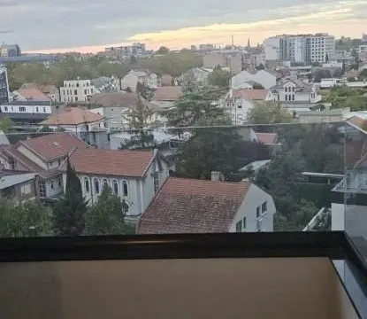 Izdavanje, dvosoban stan, 42m², Bulevar Evrope, Novi Sad Sve Podlokacije - image 7