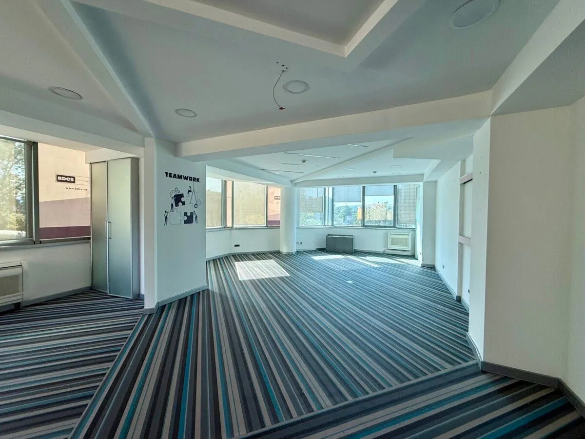 Rent, office space, 120m², Preko Morače, Podgorica