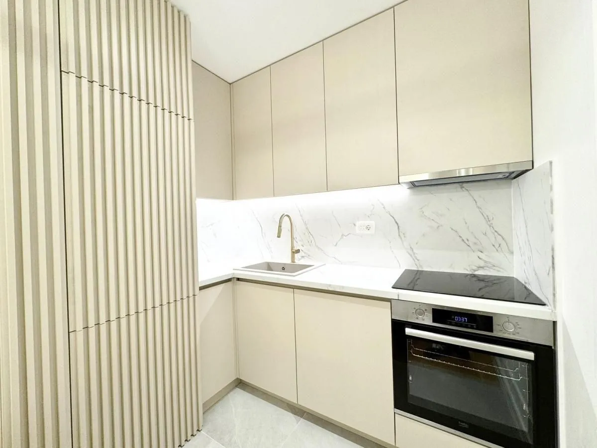 Izdavanje, stan, 48m², Central Point, Podgorica