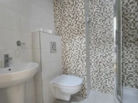 Izdavanje, poslovni prostor, 44m², City Kvart, Podgorica - image 5