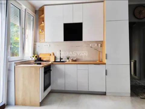 Sale, one bedroom apartment, 47m², Stari Grad, Beograd - image 13