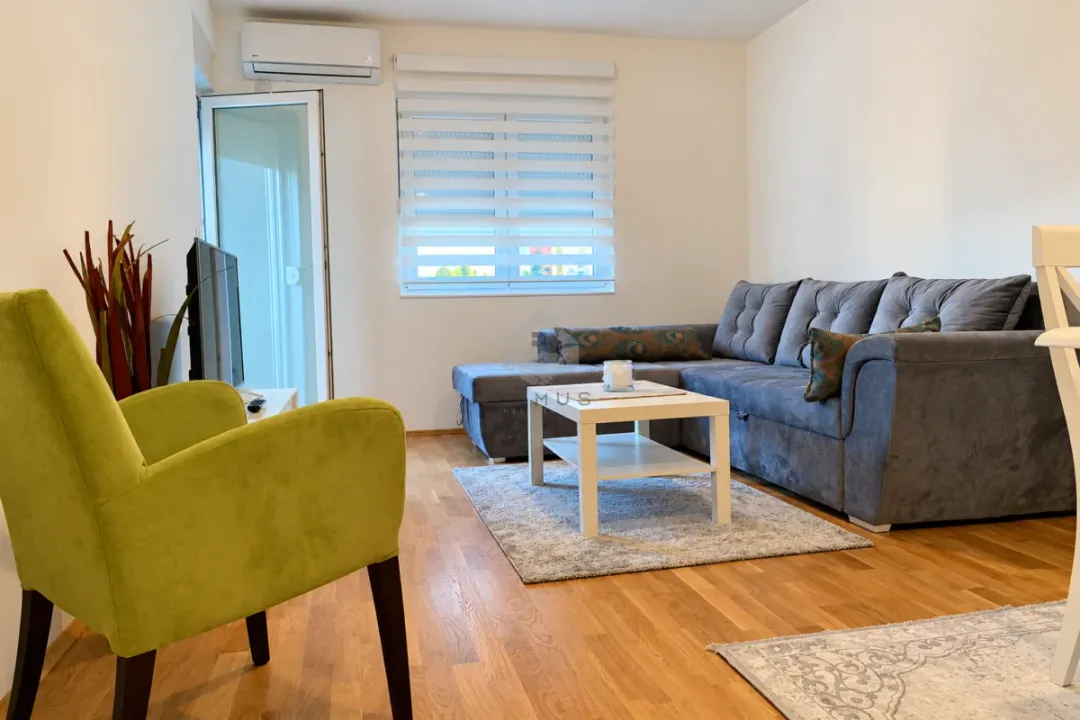 Rent, one bedroom apartment, 45m², Stari Aerodrom, Podgorica