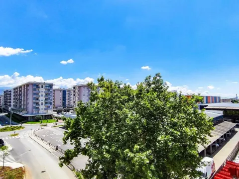 Rent, one bedroom apartment, 46m², New City, Podgorica - image 10