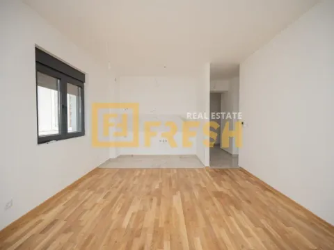 Prodaja, dvosoban stan, 64m², Centar, Podgorica - image 4