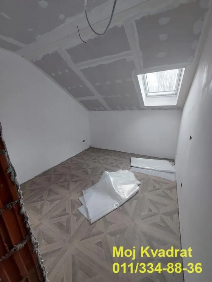 Sale, four bedroom apartment, 105m², Zemun Sve Podlokacije, Beograd