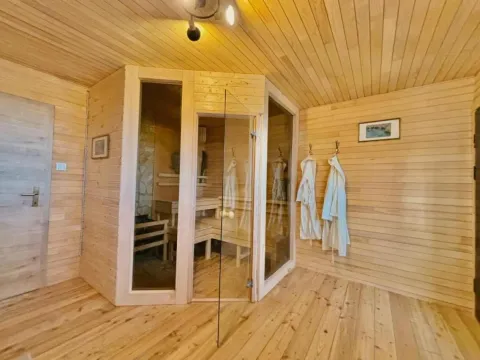 Sale, house, 274m², Žabljak, Crna Gora - image 21