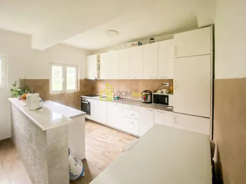 Sale, house, 171m², Marovići, Bar - image 5