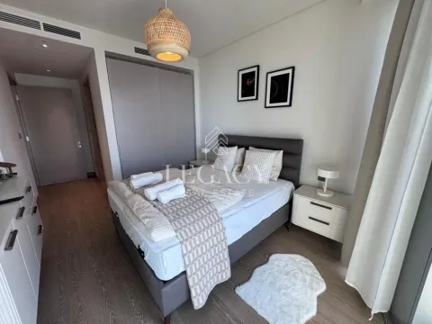 Rent, two bedroom apartment, 60m², Savski Venac, Beograd - image 12