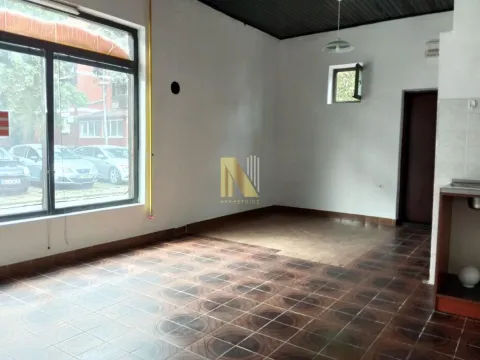 Izdavanje, poslovni prostor, 29m², Telep, Novi Sad Sve Podlokacije - image 3