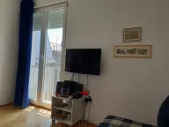 Izdavanje, jednosoban stan, 40m², Budva, Crna Gora - image 17