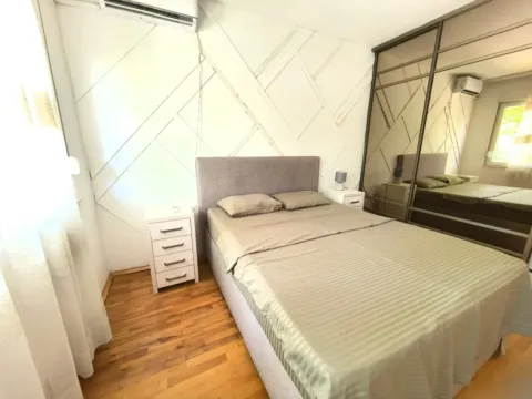 Izdavanje, trosoban stan, 73m², Preko Morače, Podgorica - image 5