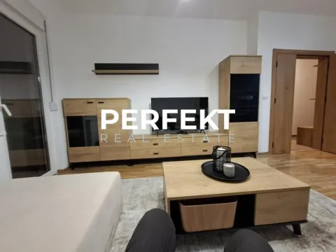 Rent, two bedroom apartment, 57m², Centar, Pančevo - image 14