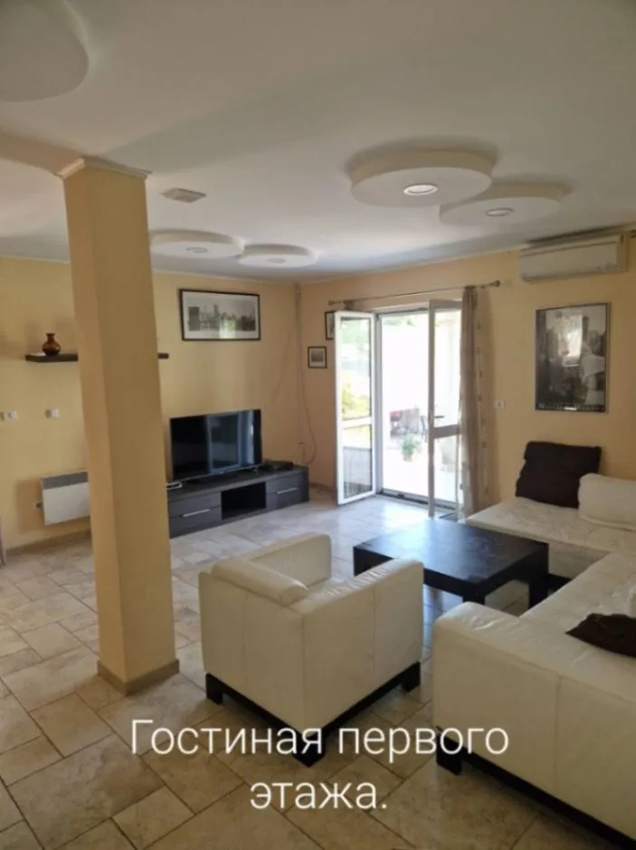 Sale, house, 320m², Prčanj, Kotor