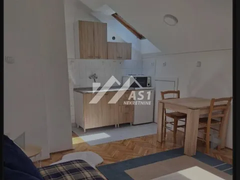 Rent, apartment, 21m², Bulevar Oslobodjenja, Novi Sad Sve Podlokacije - image 4