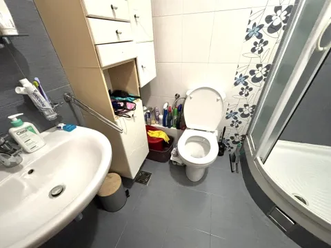 Prodaja, jednosoban stan, 43m², Stari Aerodrom, Podgorica - image 8