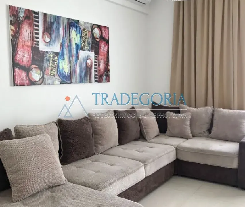 Sale, two bedroom apartment, 65m², Bečići, Budva