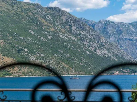 Sale, house, 278m², Stoliv, Kotor - image 20