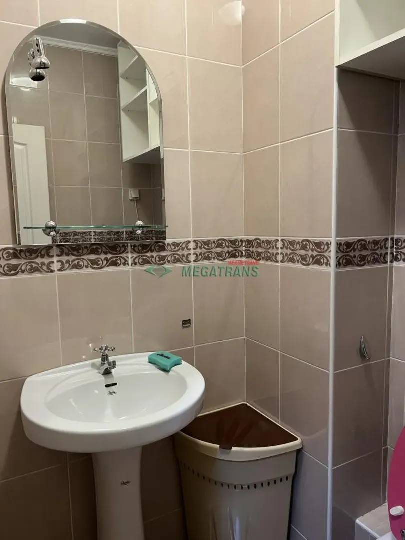 Izdavanje, trosoban stan, 78m², Bulevar Oslobodjenja, Novi Sad Sve Podlokacije
