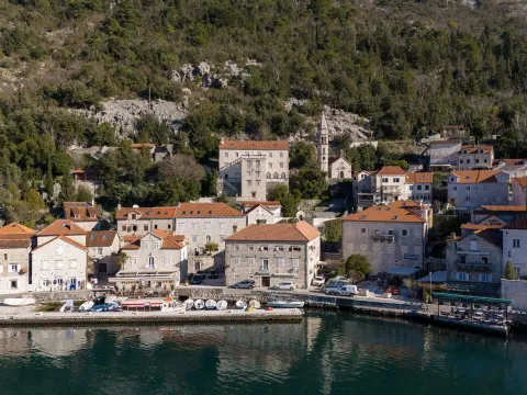 Sale, house, 565m², Perast, Kotor - image 15
