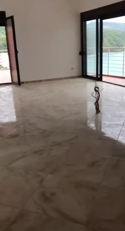 Sale, three bedroom apartment, 227m², Dobra Voda, Budva