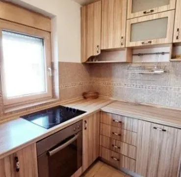 Prodaja, jednosoban stan, 46m², Stari Aerodrom, Podgorica - image 7