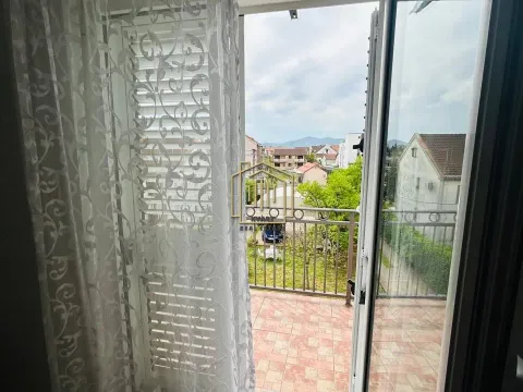 Rent, two bedroom apartment, 70m², Dalmatinska ulica, Podgorica - image 14