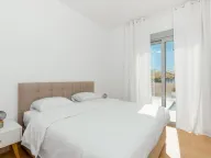 Izdavanje, kuća, 273m², Marići, Tivat - image 22