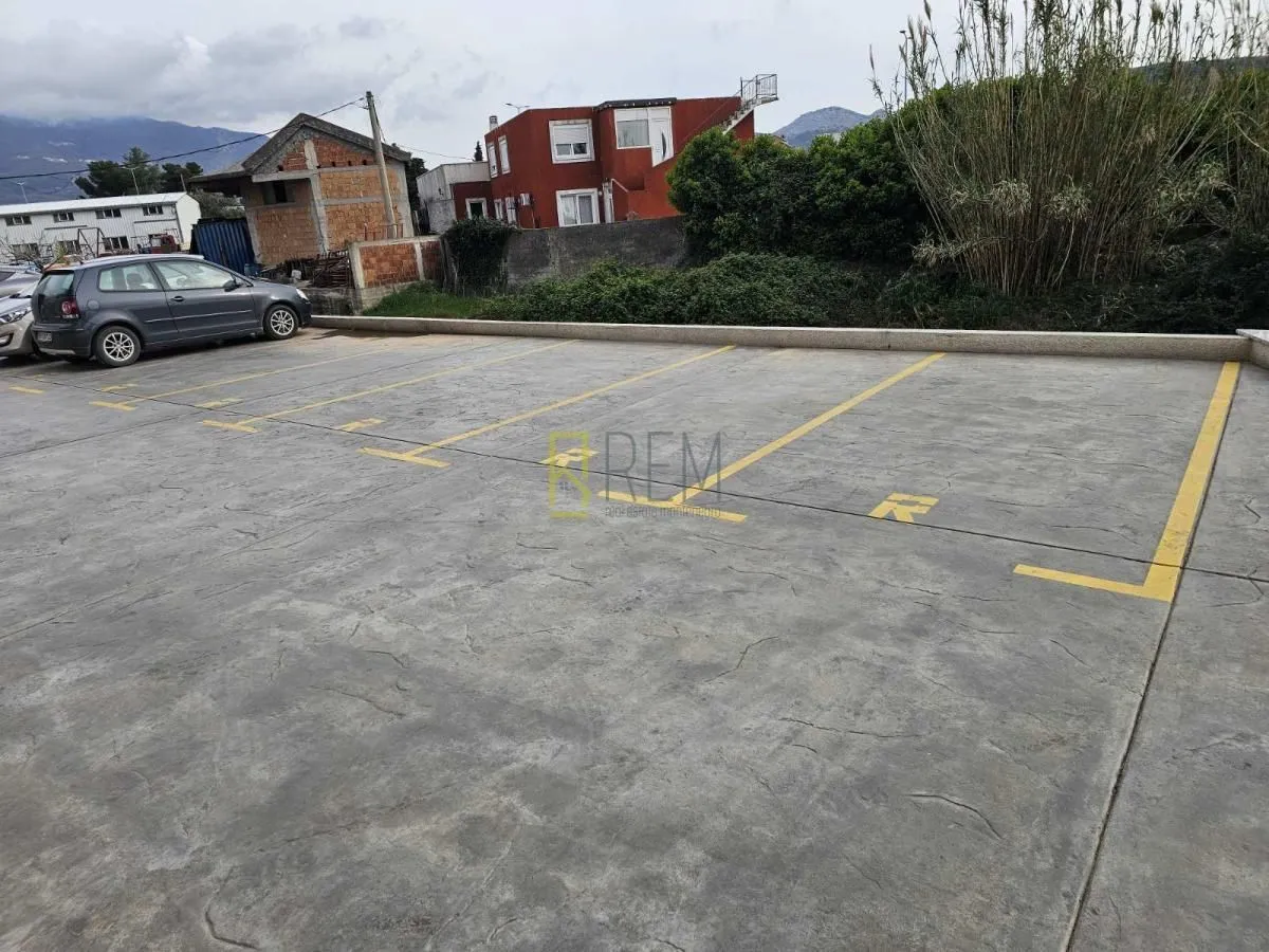 Sale, office space, 180m², Bar, Crna Gora