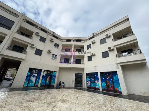 Izdavanje, dvosoban stan, 72m², Zagorič, Podgorica - image 4