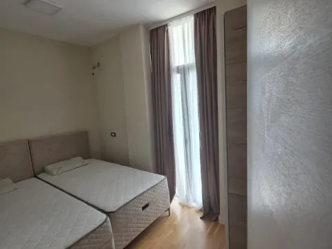 Rent, three bedroom apartment, 75m², Blok 9, Podgorica - image 4