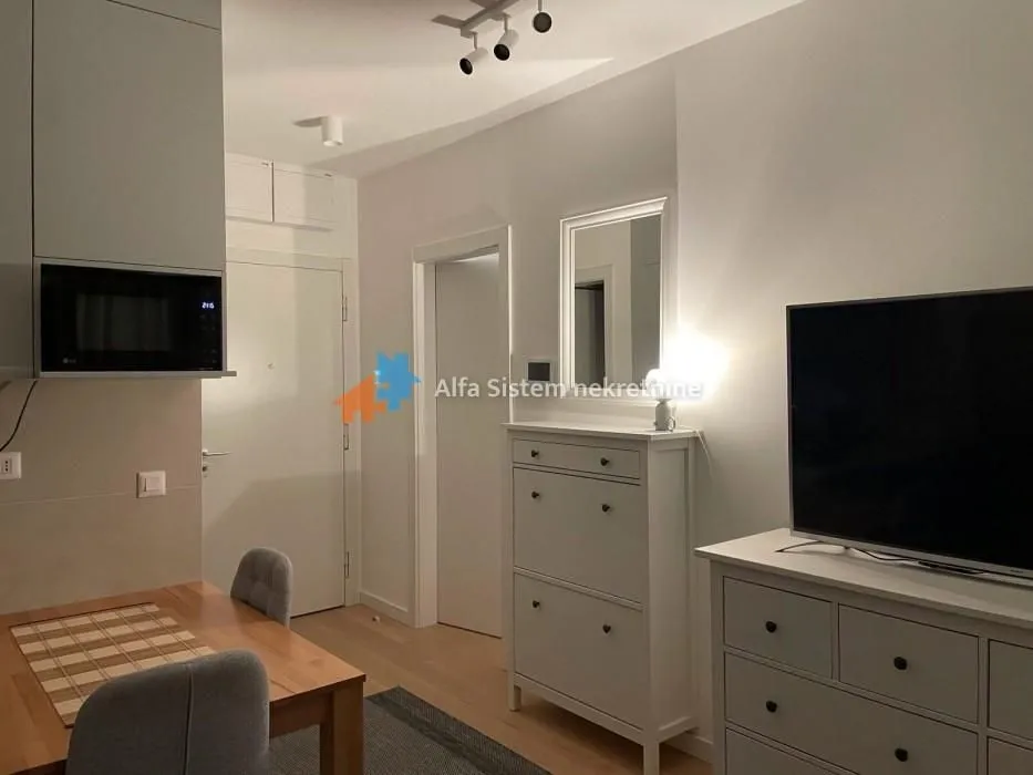 Rent, apartment, 39m², Stari Grad, Beograd