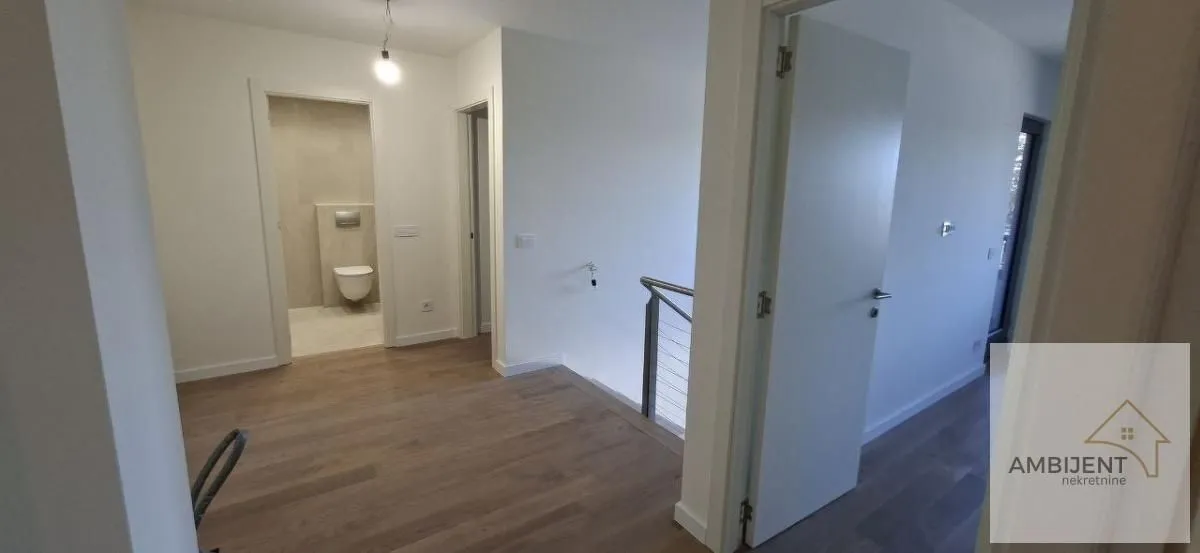 Sale, three bedroom apartment, 133m², Autokomanda, Voždovac Sve Podlokacije