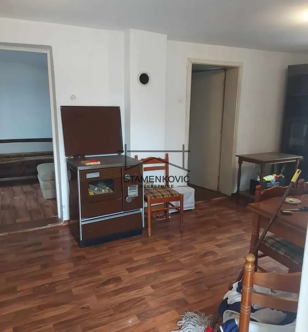 Prodaja, kuća, 120m², Ledinci, Petrovaradin
