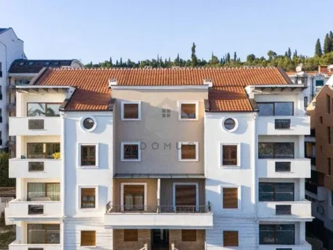 Prodaja, stan, 142m², Gorica C, Podgorica - image 36