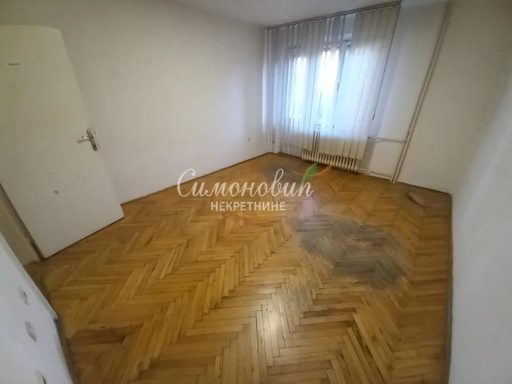 Rent, office space, 60m², Voždovac Sve Podlokacije, Beograd