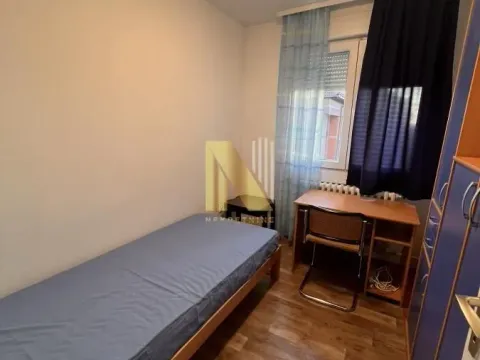 Izdavanje, četvorosoban stan, 75m², Sajmište, Novi Sad - image 16